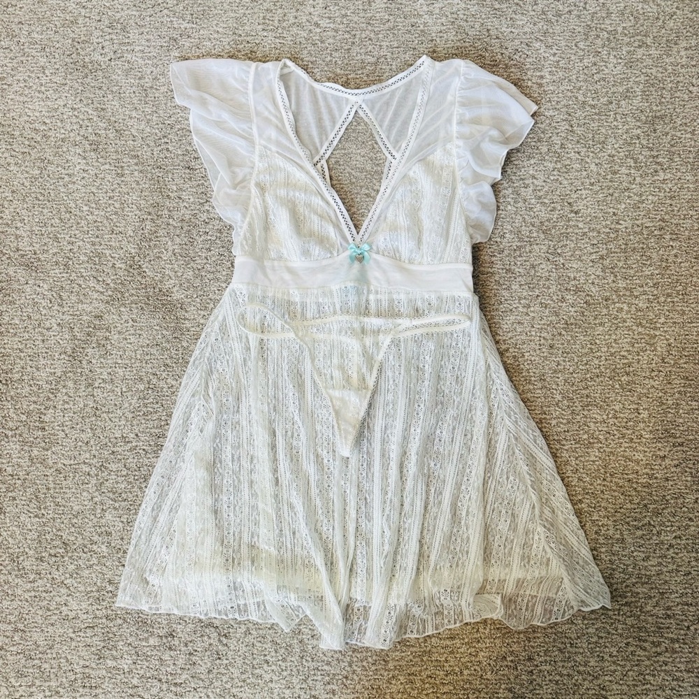 Betsey Johnson Lace Bridal Babydoll Set